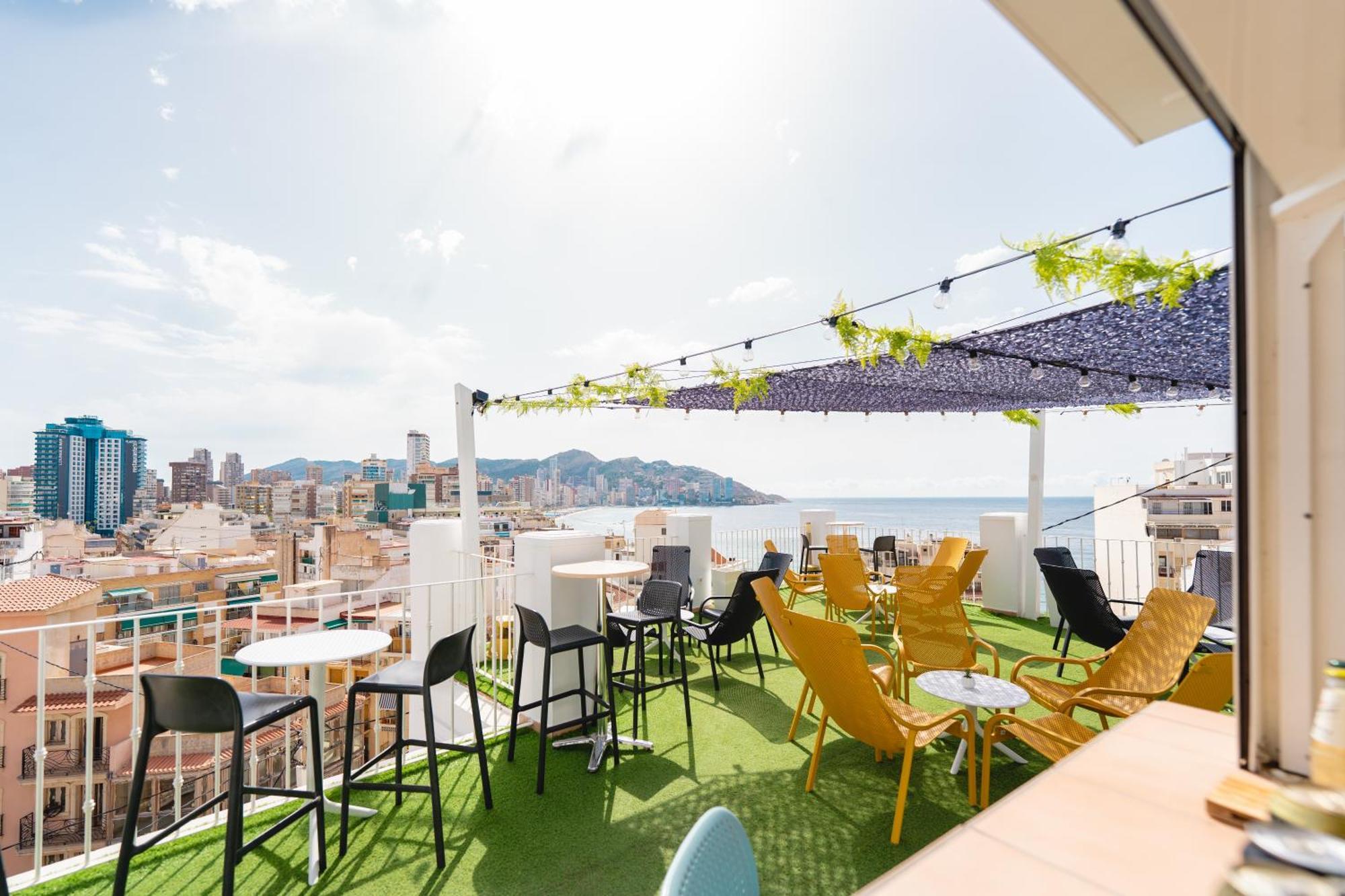 Hotel Queens - Adults Only Benidorm Ngoại thất bức ảnh