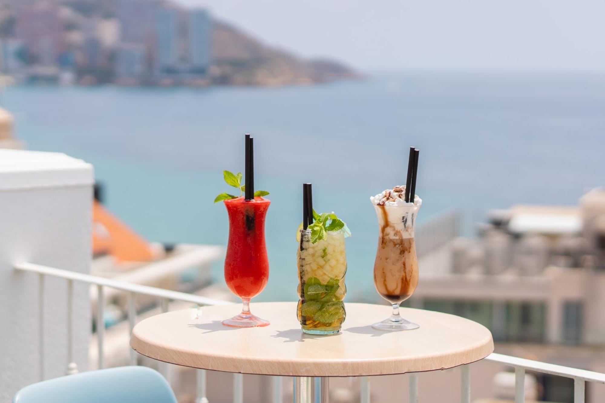 Hotel Queens - Adults Only Benidorm Ngoại thất bức ảnh