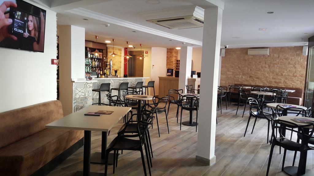 Hotel Queens - Adults Only Benidorm Ngoại thất bức ảnh