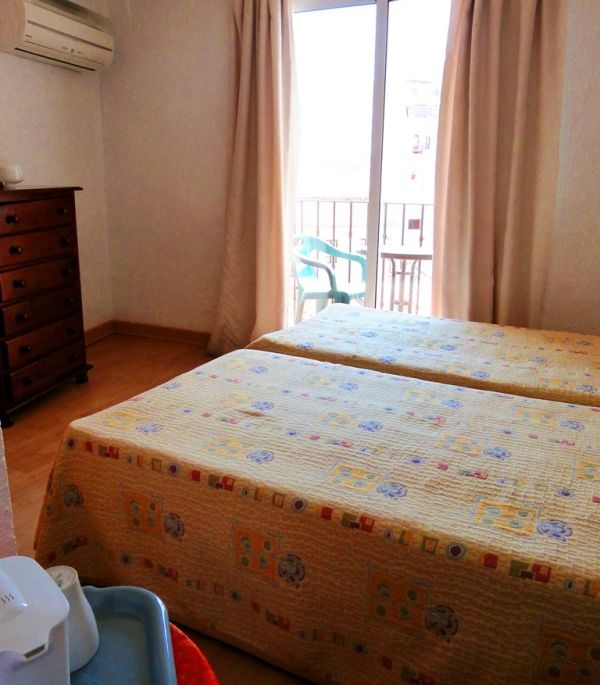 Hotel Queens - Adults Only Benidorm Ngoại thất bức ảnh
