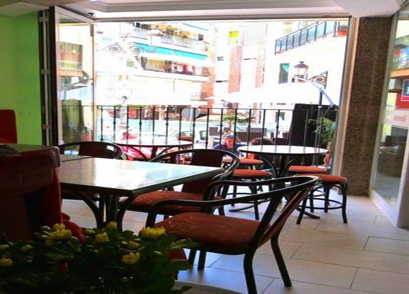 Hotel Queens - Adults Only Benidorm Ngoại thất bức ảnh